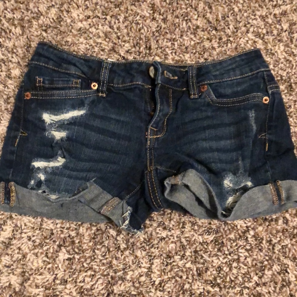 Aeropostale dark wash midi shorts - SZ 000